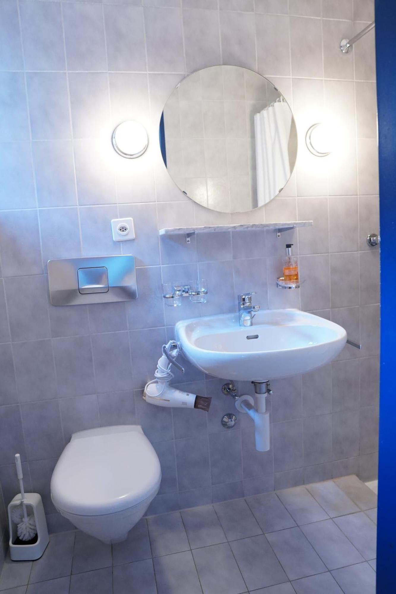 Hotel Schiffahrt Mols Kültér fotó